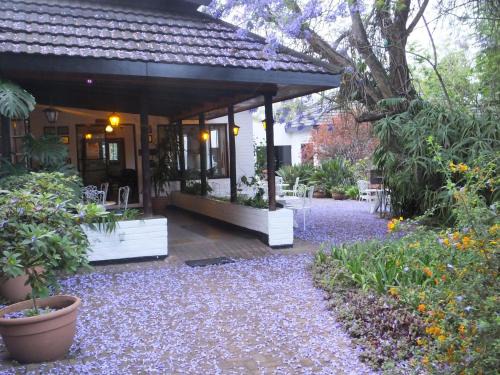 White River Hotel | Karula Hotel