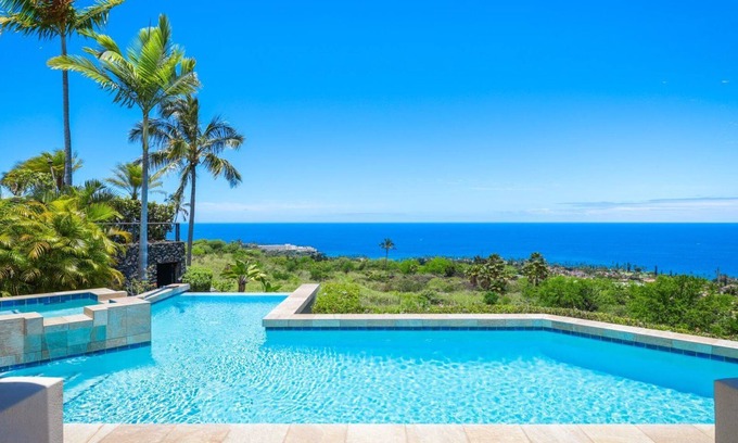 Kahaluu-Keauhou House | Keauhou Convenience, Ocean Views, Newly Renovated, AC in Bedrooms, Wrap-Around Lanai