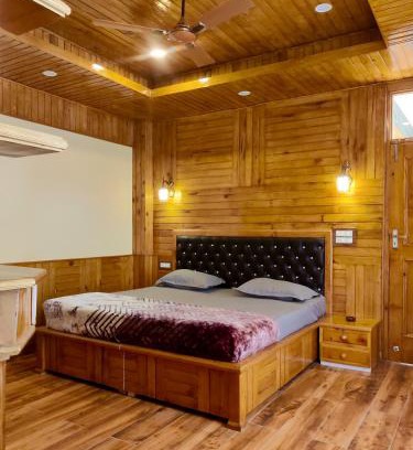 Thunag House | Khaapus Home Naggar