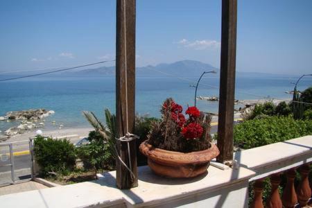 Kiato Apartment | Kiato House with View