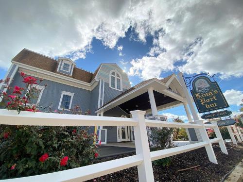 Kennebunk Hotel | King's Port Inn