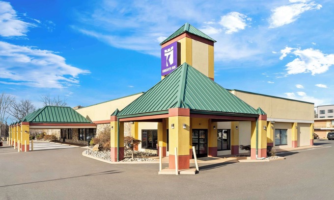 North Wales Hotel | Knights Inn Montgomeryville