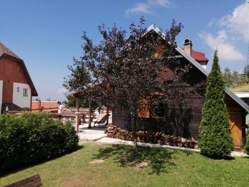 Lisina House | kuća za odmor marković