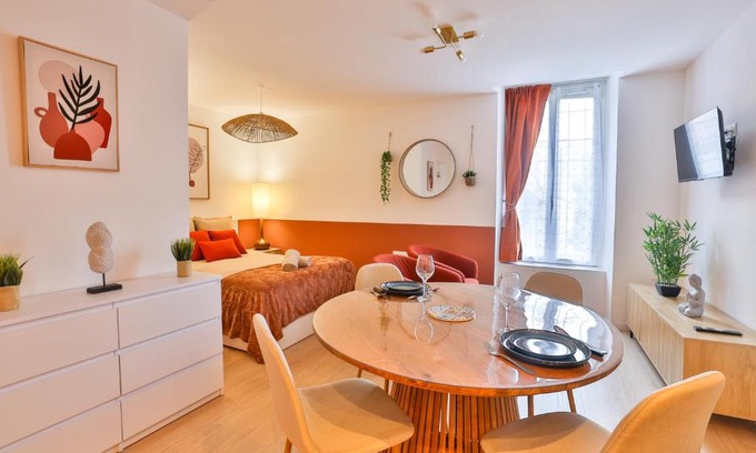 Cognac Apartment | L'Écrin #200m François 1er