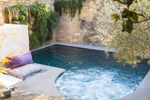 Collias Villa | L'Atelier