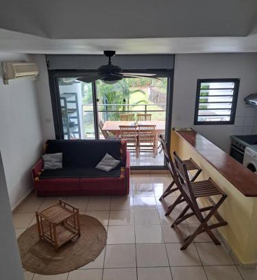 L'Etang-Sale Apartment | L'ETANG SALE APPART 2 CHAMBRES