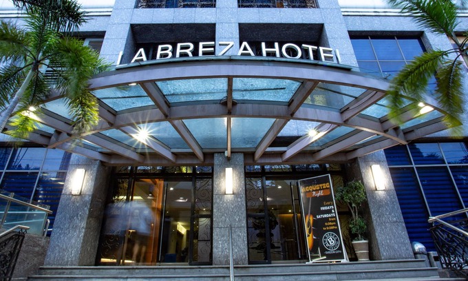 South Triangle Hotel | La Breza Hotel