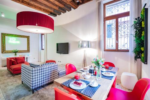 San Marco Apartment | La Corte dei Cuoridoro 1-Refreshed in 2025!