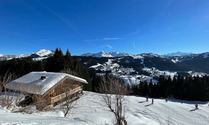 Les Gets Ski Chalet | La Ferme is an old alpine