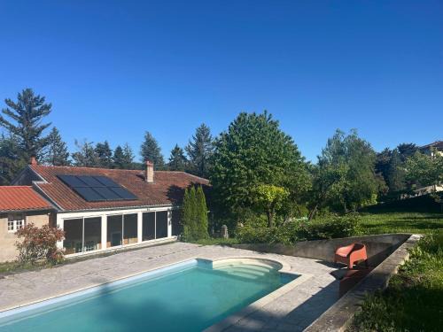 Le Puy-en-Velay House | La maison perchée