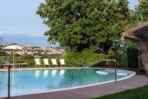 Ferro di Cavallo Hotel | La Meridiana Bleisure Hotel