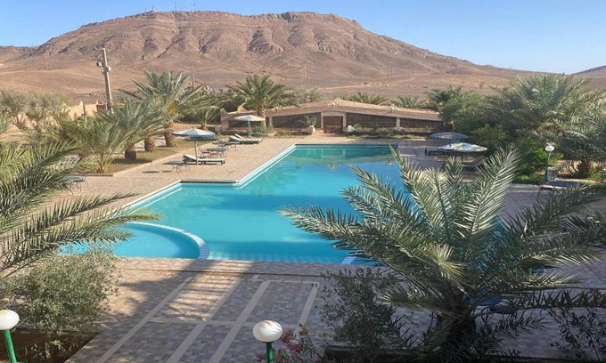Amezrou Hotel | La Perle Du Drâa