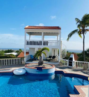 Santa Barbara Villa | La Pura Vista Resort