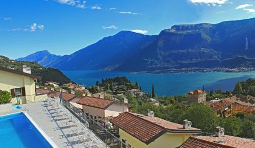 Pieve Apartment | La Quiete 08 lake view Apartment By Garda Domus Mea
