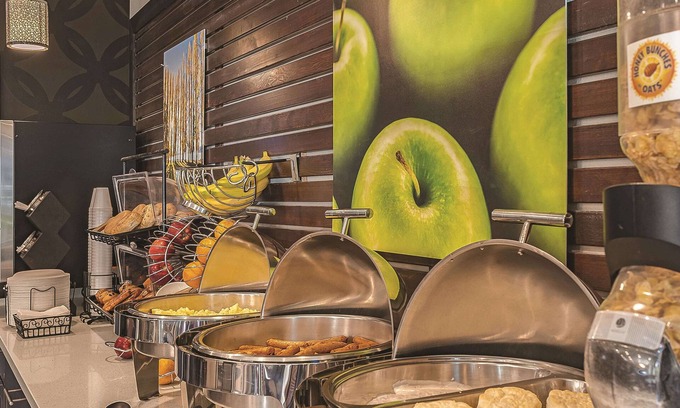 Lacey Hotel | La Quinta Inn by Wyndham Olympia - Lacey