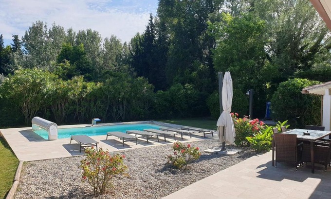 Sarrians Villa | La villa provençale