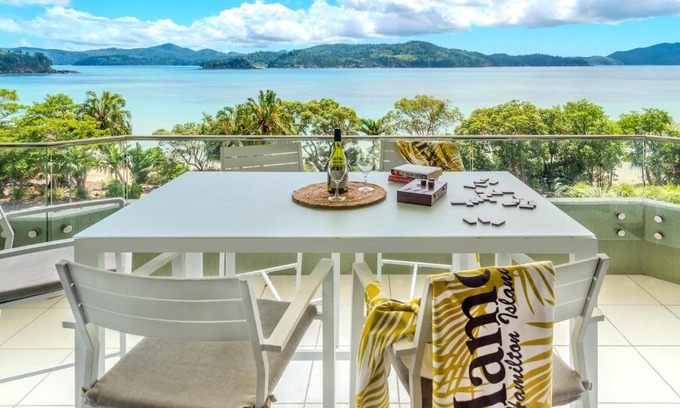 Hamilton Island Apartment | Lagoon Beachfront Lodge 202 on Hamilton Island by HamoRent