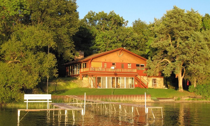 Powers Lake House | Laid Back Lakefront Cottage-Family Fun on Powers Lake