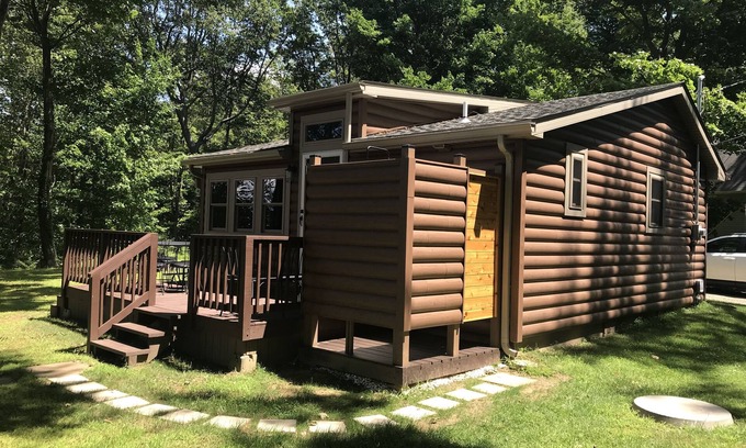 East Springfield Cabin | Lake Erie Get-A-Way/Log Cabin-view of lake and woods