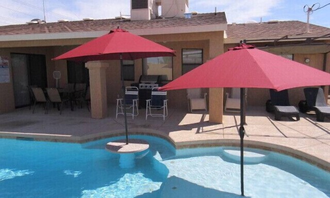 Lake Havasu City House | Lake Havasu Home with heated Pool, just 3 minutes from the Lake