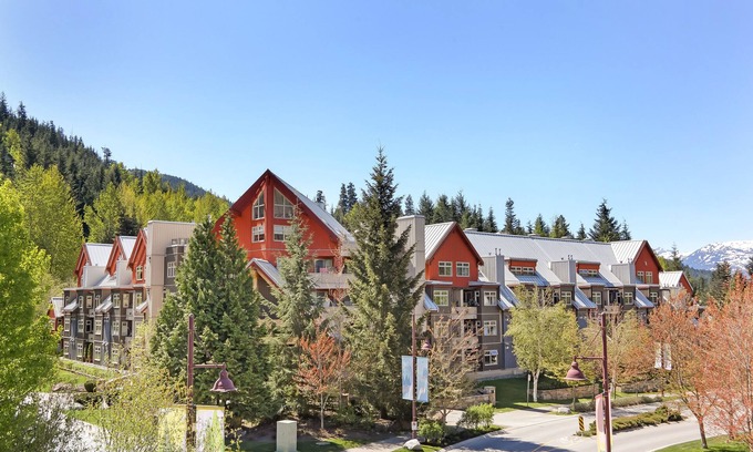 Whistler Creekside Condo | Lake Placid Lodge by Whiski Jack