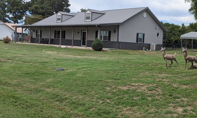 Hoyt House | Lake View, wheelchair accessible, sandy beaches close by, quiet area