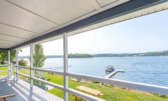 Richfield Springs House | Lakefront Home With Island View
