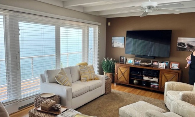 Spring Lake Cottage | Lakehouse