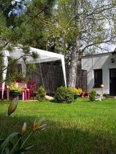 Falkensee Apartment | Lakeside Bed and Breakfast Berlin - Pension Am See