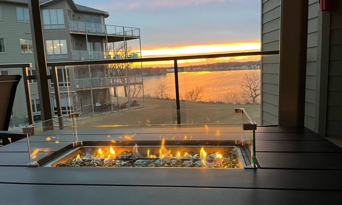 Arnolds Park Condo | Lakeside Luxury Sunsets Await! Modern Bridges Bay Condo with 6 waterpark passes