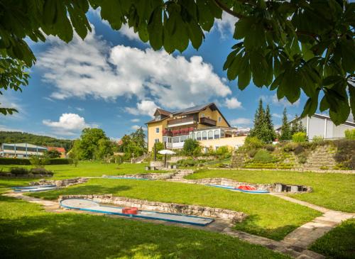 Schwend House | Landgasthof - Café Anni