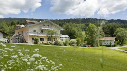 Sankt Englmar House | Landgasthof zum Hirschenstein, Pension Garni