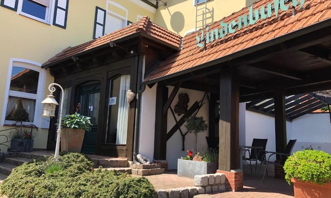 Weseke House | Landhaus Lindenbusch
