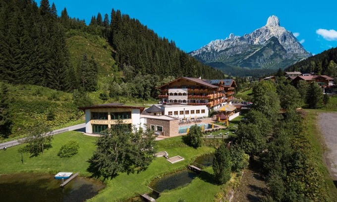 Filzmoos Hotel | Landhotel Alpenhof Filzmoos