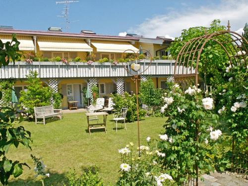 Scheidegg Hotel | Landhotel Herzberger garni Zimmer & Ferienwohnungen