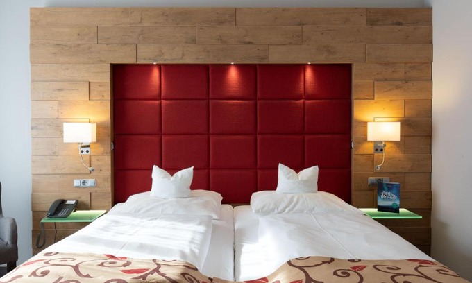 Grossheirath Hotel | Landhotel Steiner