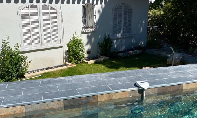 Lemasson House | Large family home in Montpellier
