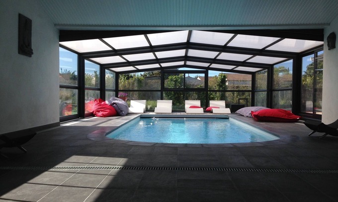 Saint-Georges-d'Oleron House | Large original house with swimming pool and spa for 2 to 14 people FR9TDYEG