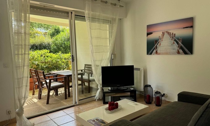 Anglet Apartment | Large studio with terrace facing Biarritz golf course