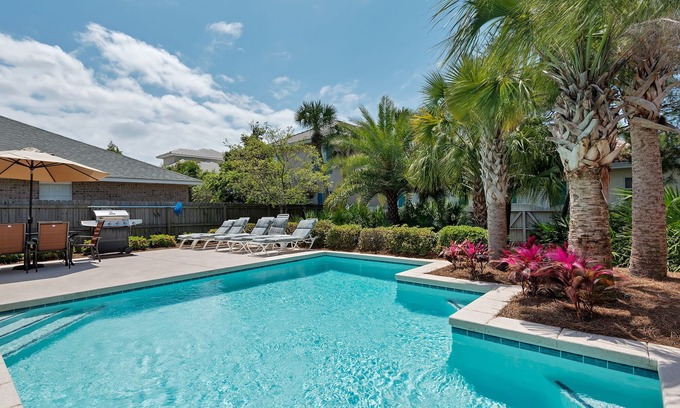 Fort Walton Beach - Destin House | Last Min Discount! Private Pool & Beach 3 King bdrms + Bunks.