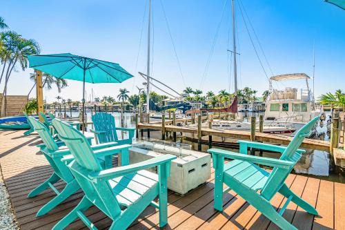 Siesta Isle Hotel | Latitude 26 Waterfront Boutique Resort - Fort Myers Beach