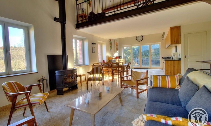 Civrieux-d'Azergues House | Le gîte de la Roche - CIVRIEUX D'AZERGUES