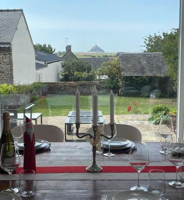 Huisnes-sur-Mer House | Le Savoir du Mont, vue Mont-Saint-Michel