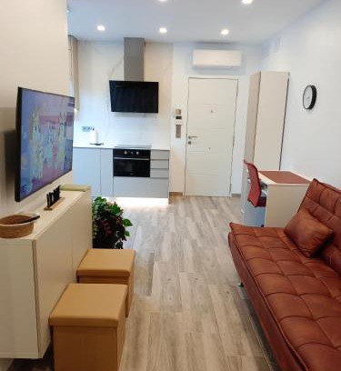 Facinas Apartment | LEBANA PLAZA JULIAN