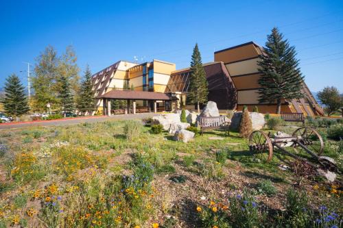 Steamboat Springs Resort | Legacy Vacation Resorts Steamboat Springs Hilltop