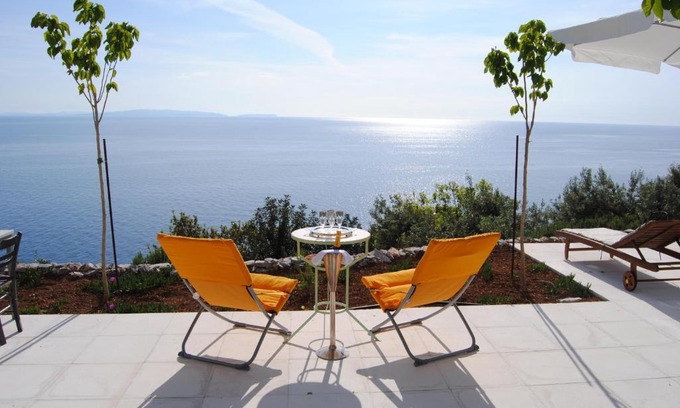 Livadi Villa | LEONIDIONHOUSES - The Ogra House