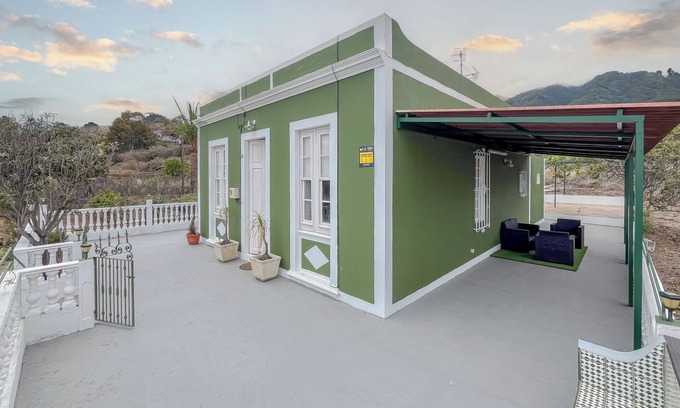 Brena Alta House | Lightbooking Breña Alta La Palma