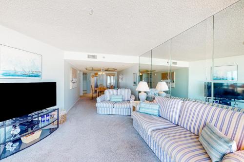 Sand Key Apartment | Lighthouse Towers 604