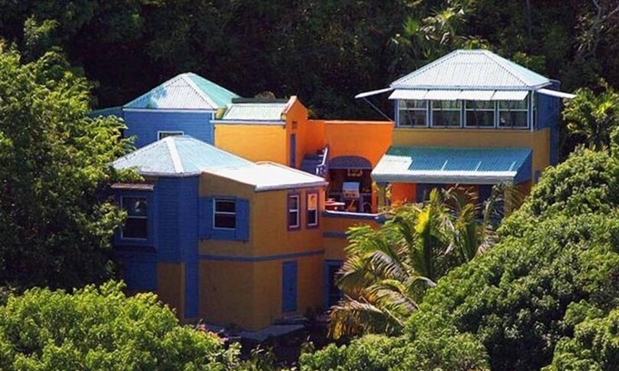 West End Villa | Limeberry House, easy walking to Longbay & Smugglers Cove, beaches