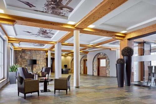 Nuerburg Hotel | Lindner Hotel Nurburgring Motorsport, part of JdV by Hyatt